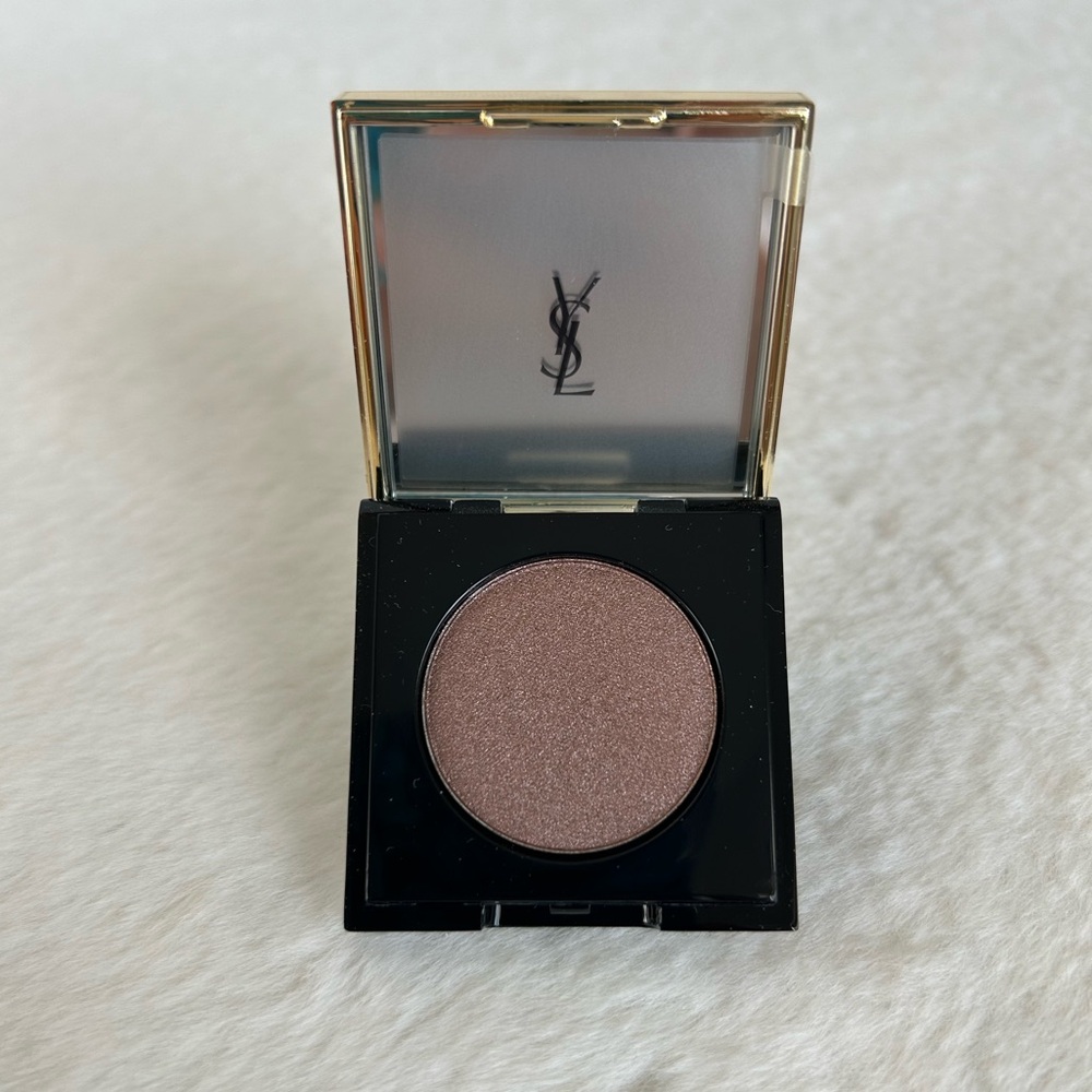 Yves Saint Laurent's Satin Crush Eyeshadow Brown NWT Compact Mirror Gold Black